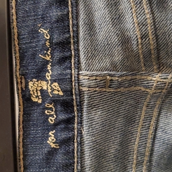 7 FAM low rise bootcut jeans - Picture 3 of 6